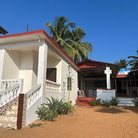 Ocean View Goan Beach House Calangute Exterior photo